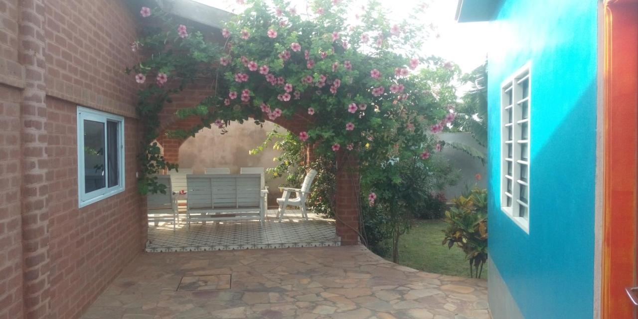 Maison Charlotte Forever Chambre D'Hotes Chez Un Couple Belgo Togolais Lome Bagian luar foto